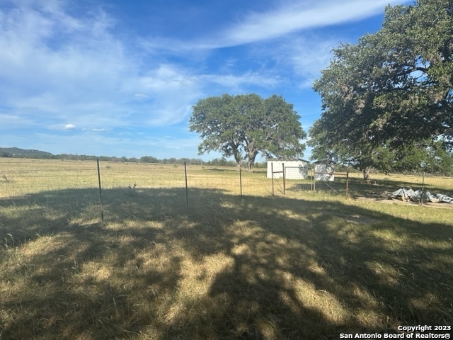 373 Pine Tree Rd Property Photo 15