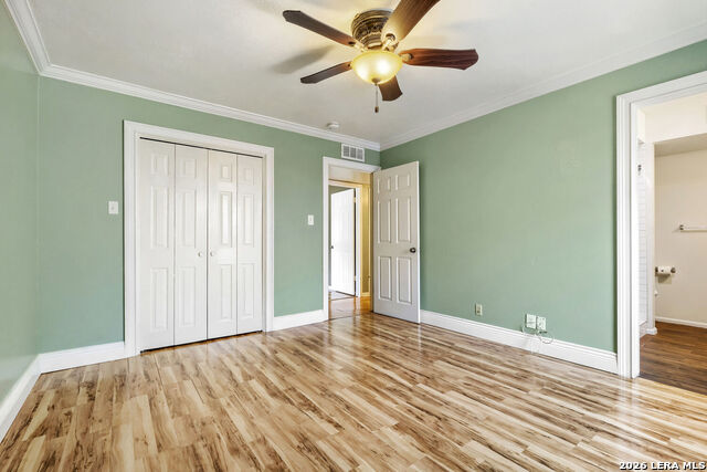 2300 Nacogdoches Property Photo 10