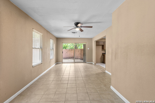 146 Stapleton St Property Photo 7