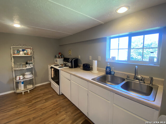 13405 George Rd Property Photo 5