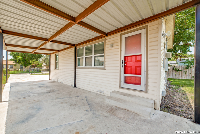 213 Westminster Property Photo 4