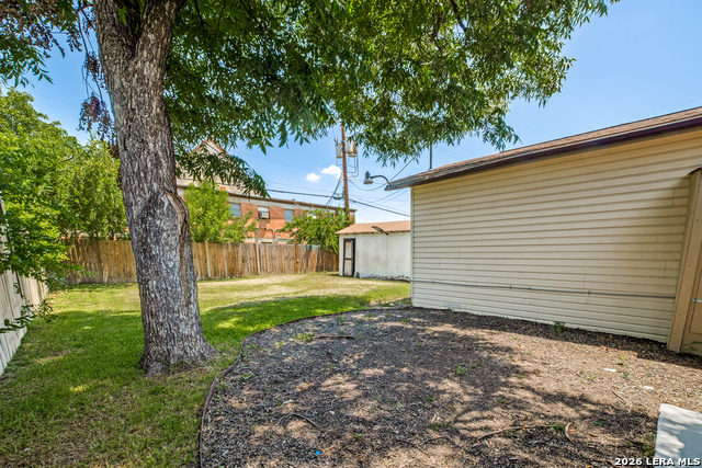 213 Westminster Property Photo 23