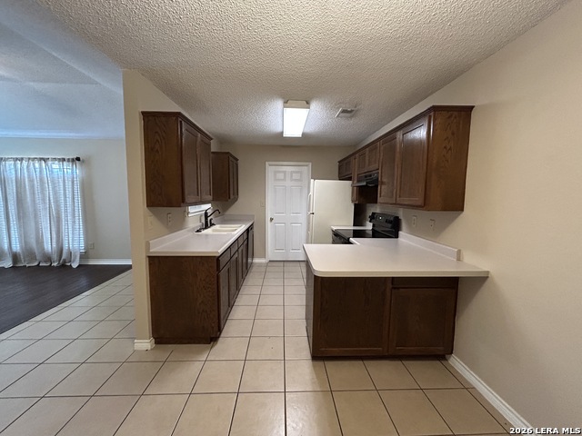 1642 W County Line Rd Property Photo 8