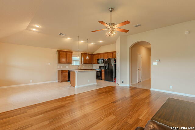 6906 Cedar Breeze Property Photo 22