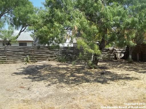 5827 Hawaiian Cv Property Photo 6
