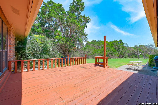 104 Braeburn Cir Property Photo 7