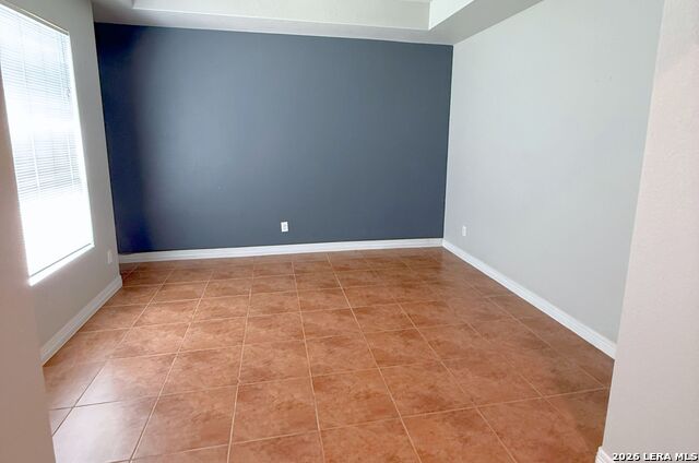 15003 Peoples Dr Property Photo 6