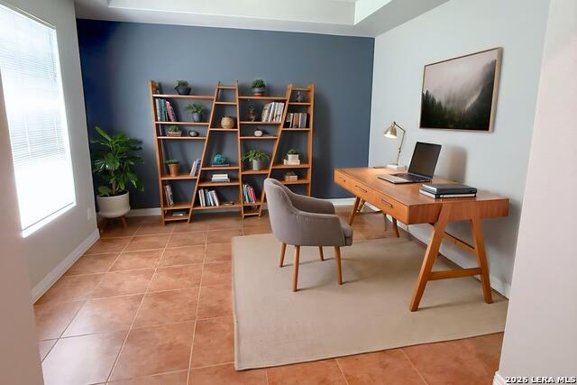 15003 Peoples Dr Property Photo 7