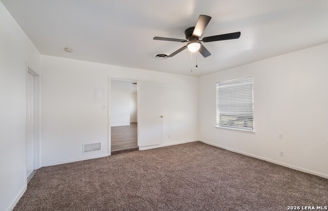 425 E Byrd Blvd Property Photo 7
