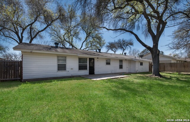 425 E Byrd Blvd Property Photo 17