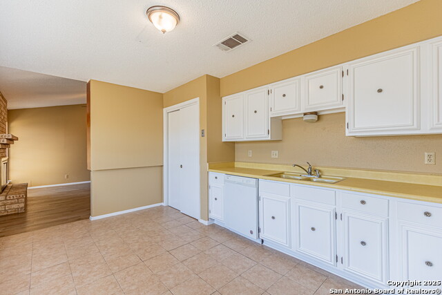 4414 Valleybrook Property Photo 10