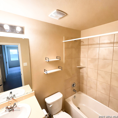 6915 Quantum Loop Property Photo 20