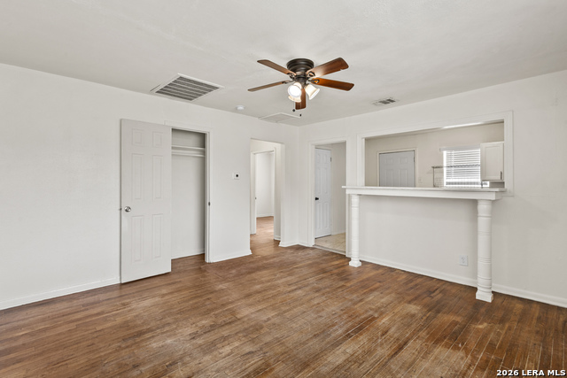 759 Avondale Ave Property Photo 5