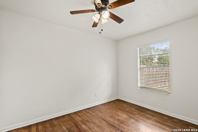 759 Avondale Ave Property Photo 10