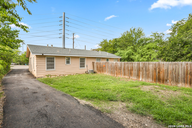 759 Avondale Ave Property Photo 17