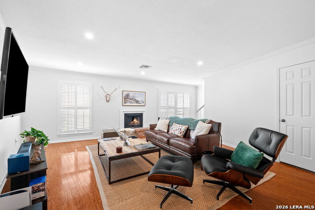 201 Ellwood St Property Photo 7