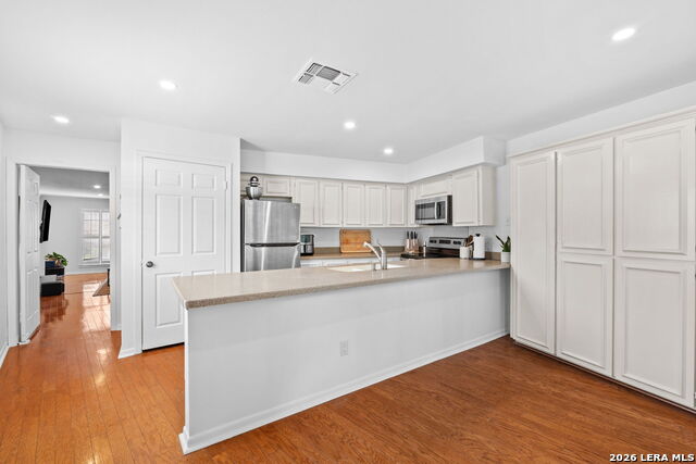 201 Ellwood St Property Photo 18