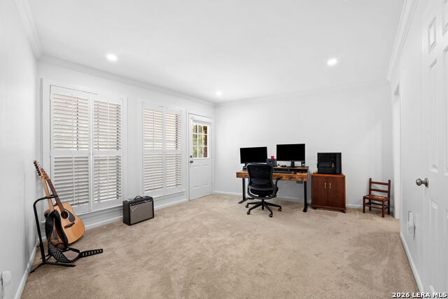 201 Ellwood St Property Photo 22