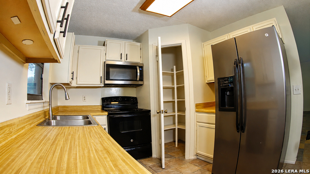 7147 Comanche Rdg Property Photo 4