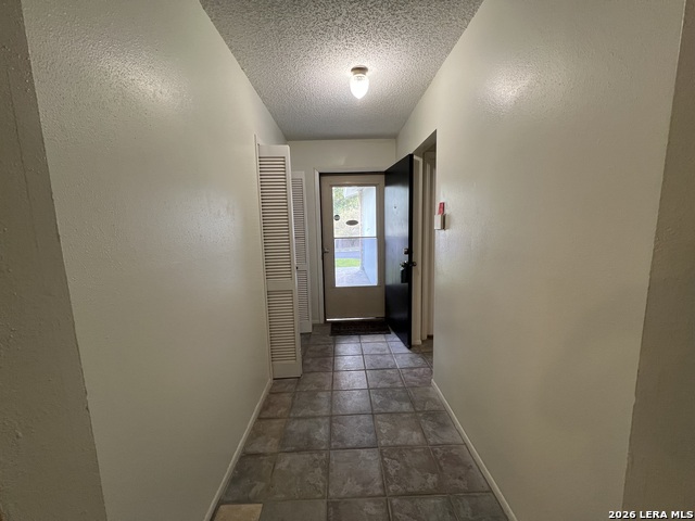 7147 Comanche Rdg Property Photo 9