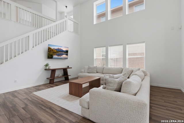 10426 Sun Ml Property Photo 7