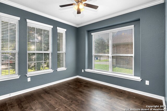 10423 Monicas Crk Property Photo 3