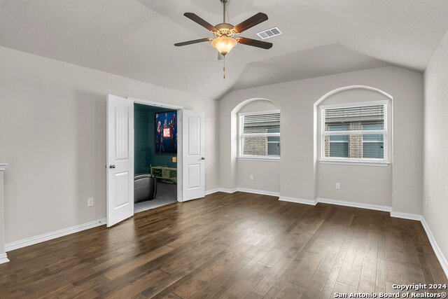 10423 Monicas Crk Property Photo 19