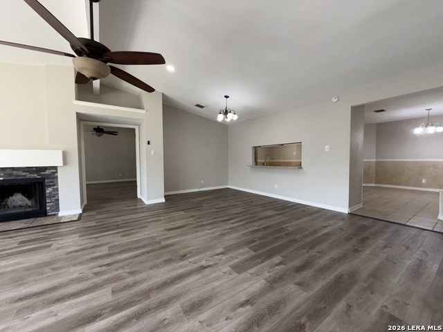7107 Winter Rdg Property Photo 2