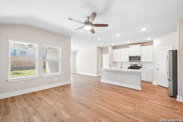 6458 Comanche Moon Property Photo 6