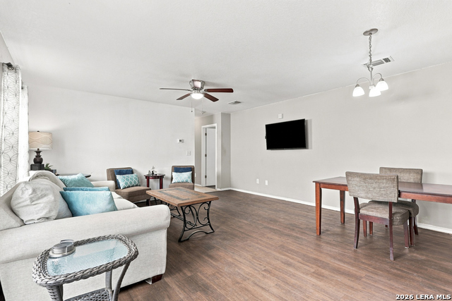 11231 Dublin Woods Property Photo 6