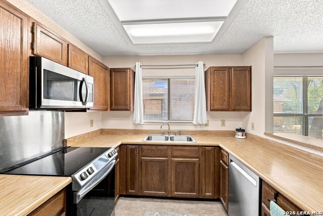 6019 Merrimac Cove Property Photo 10