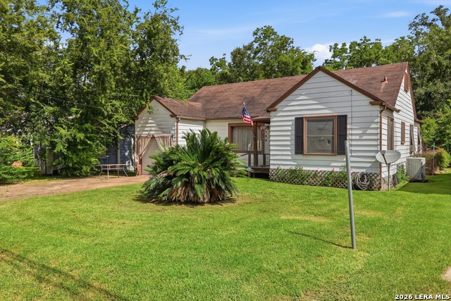 790 Highland Dr Property Photo 3