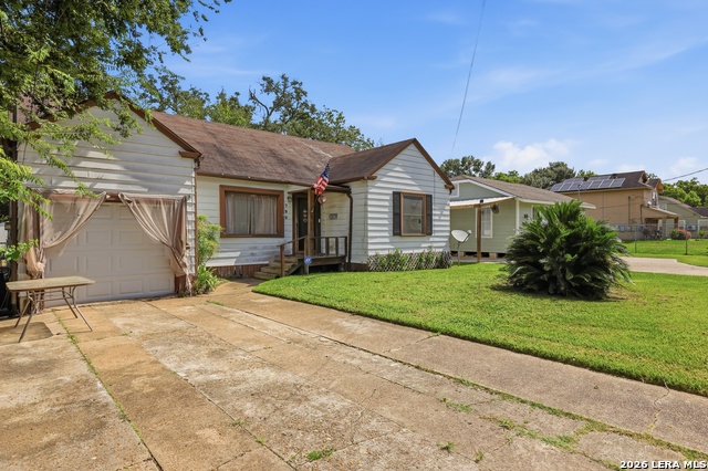790 Highland Dr Property Photo 4