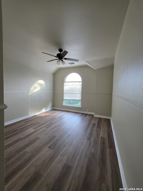 20907 Encino Ash Property Photo 15