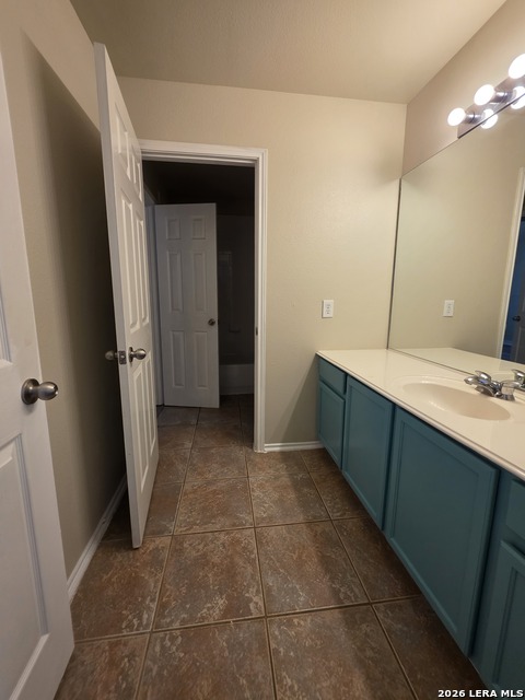 20907 Encino Ash Property Photo 28