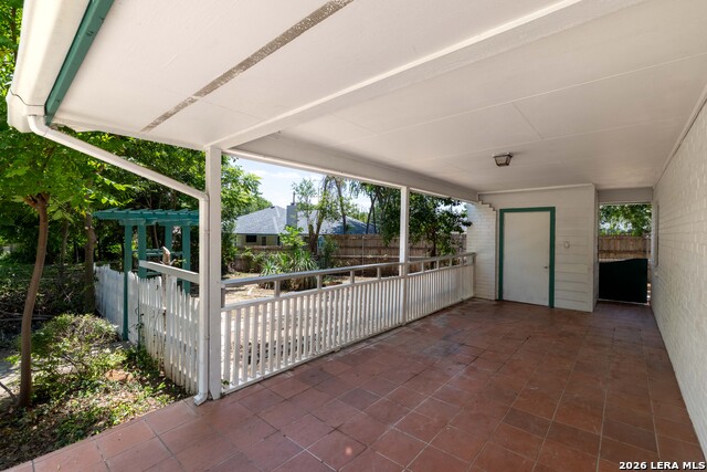 354-356 Bobolink Property Photo 18