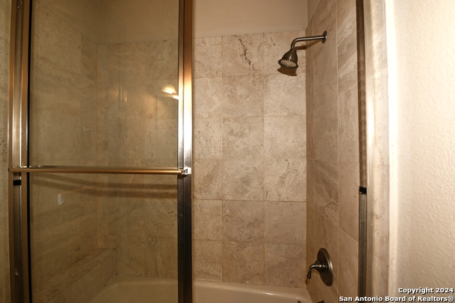 30 Stone Hill Ct Property Photo 16
