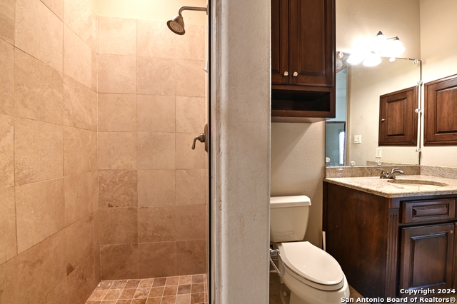 30 Stone Hill Ct Property Photo 24