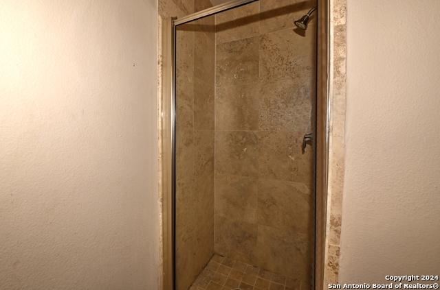 30 Stone Hill Ct Property Photo 32