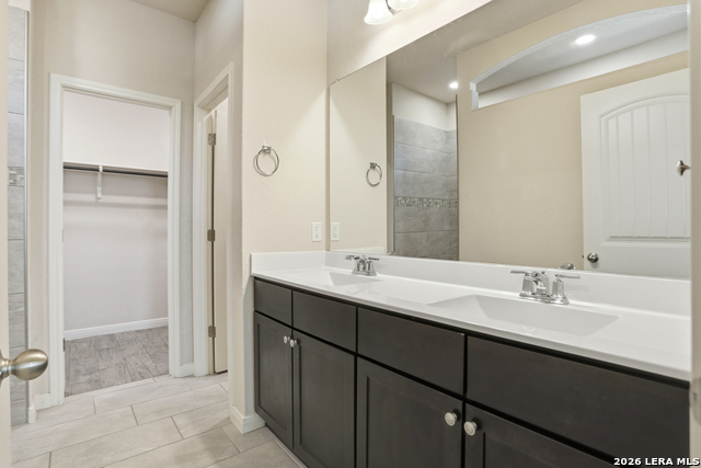 13926 Westbury Falls Property Photo 13