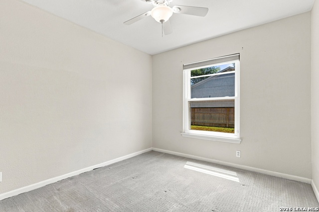 110 Eastley Dr Property Photo 17