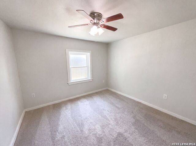 725 Kelly St Property Photo 11