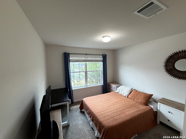 6811 Whisper Grv Property Photo 4