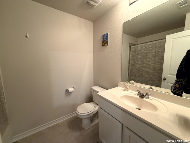 6811 Whisper Grv Property Photo 6