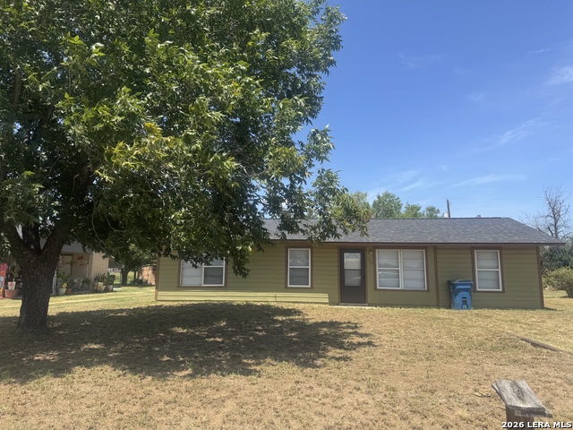 1713 S Pecan Property Photo 1