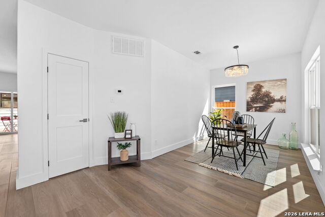 117 Carle Ave Property Photo 5
