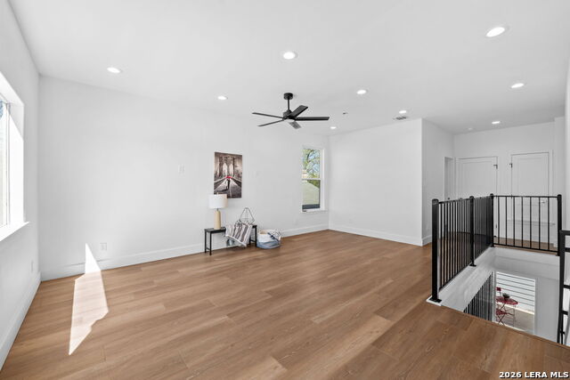 117 Carle Ave Property Photo 16