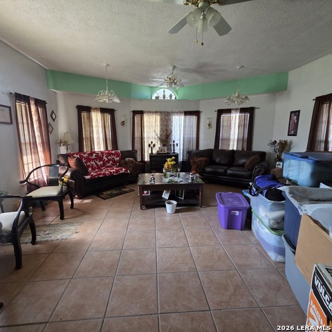 387 Mills Ranch Rd Property Photo 12