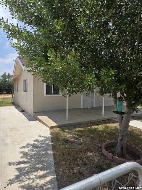 1428 Bryan St Property Photo 1