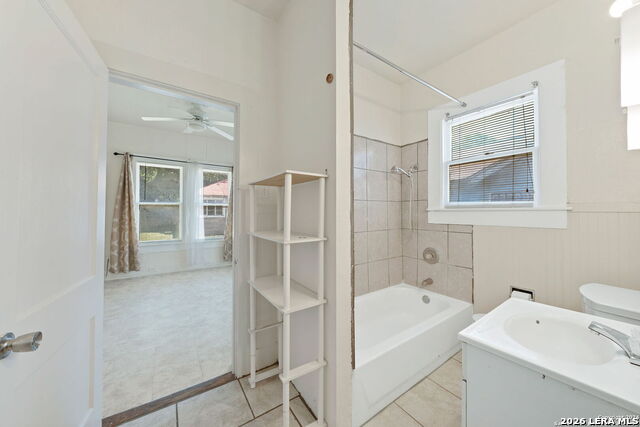 906 S Gevers St Property Photo 15